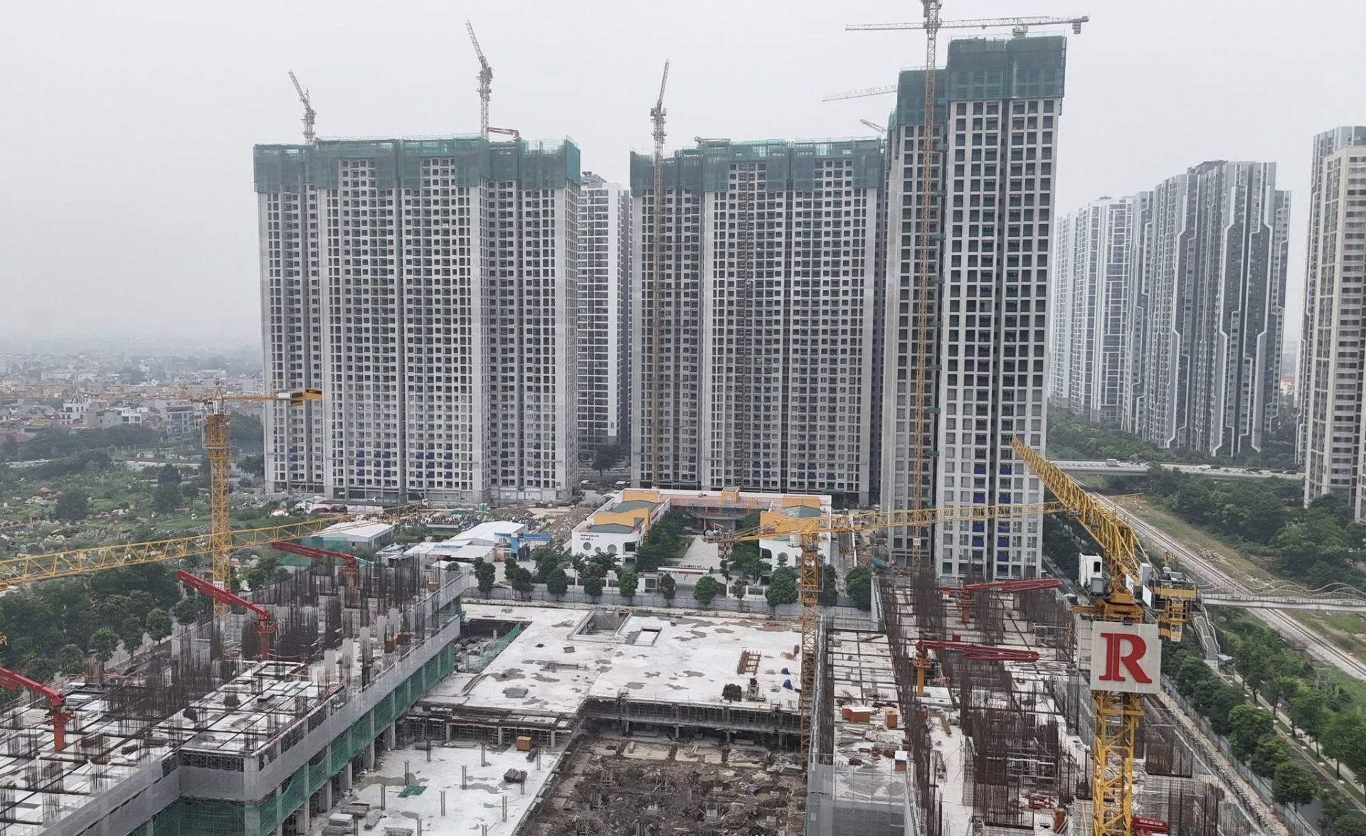 tien-do-thi-cong-the-sola-park-imperia-smart-city (2)